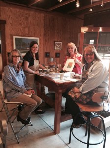 Akua demo with CAW artists this week!